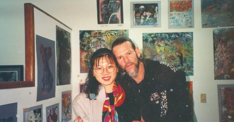 Kraeppellin en su exposición en la Embajada del Japón, 1993